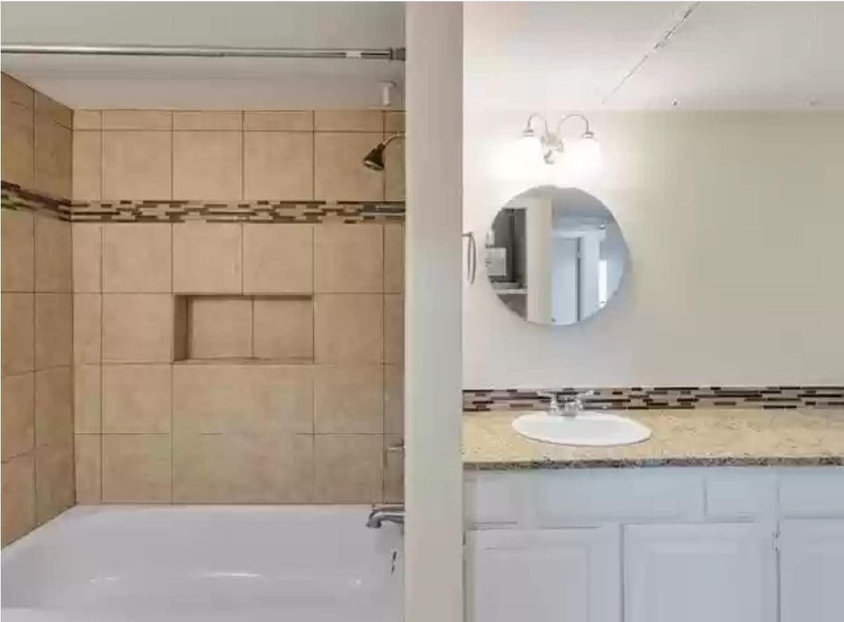 Building Photo - 11480 Audelia Rd