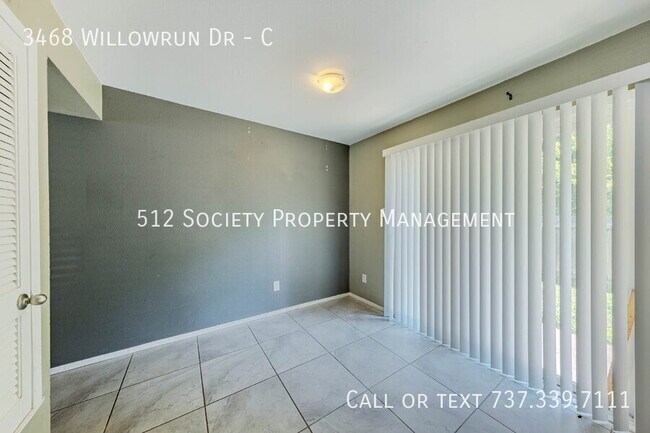 Building Photo - 3468 Willowrun Dr