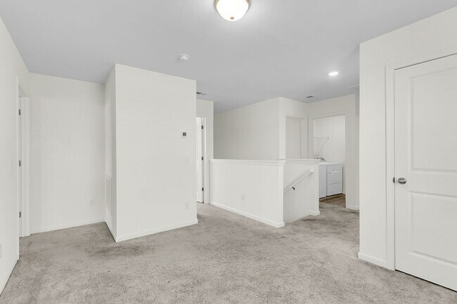 Building Photo - 424 Pender Woods Dr
