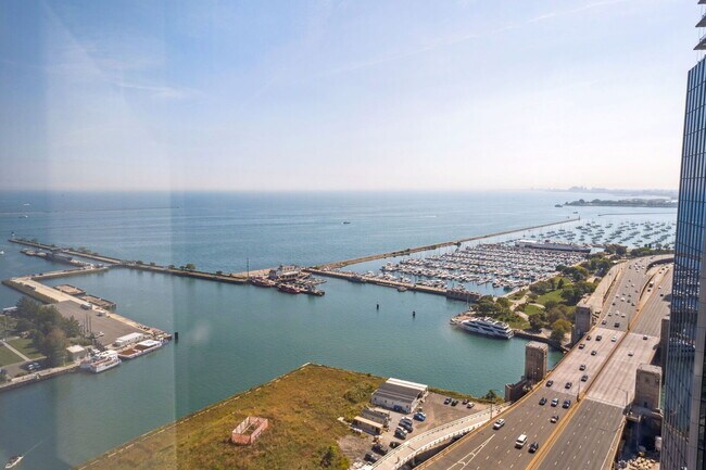 Building Photo - 474 N Lake Shore Dr