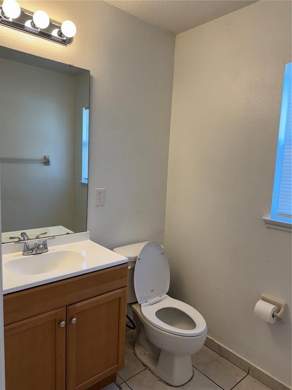 Building Photo - 1349 Ivy Meadow Dr