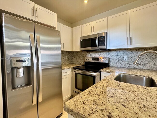 Building Photo - 14911 SW 104th St