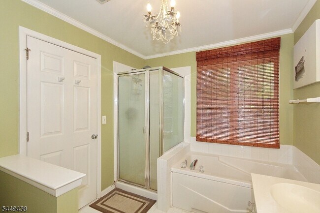 Building Photo - 1408 Norwood Way