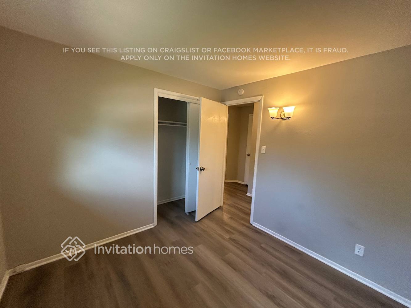 Building Photo - 8866 W Asbury Dr