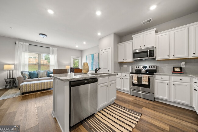 Building Photo - 2781 Bayrose Cir