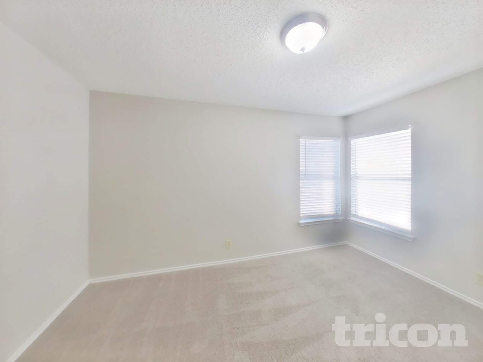 Building Photo - 6419 Beech Trail Dr