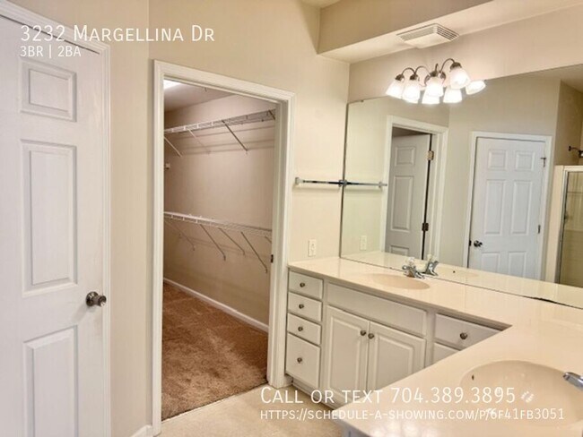 Building Photo - 3232 Margellina Drive