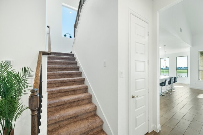 Building Photo - 2060 Terra Rose Dr