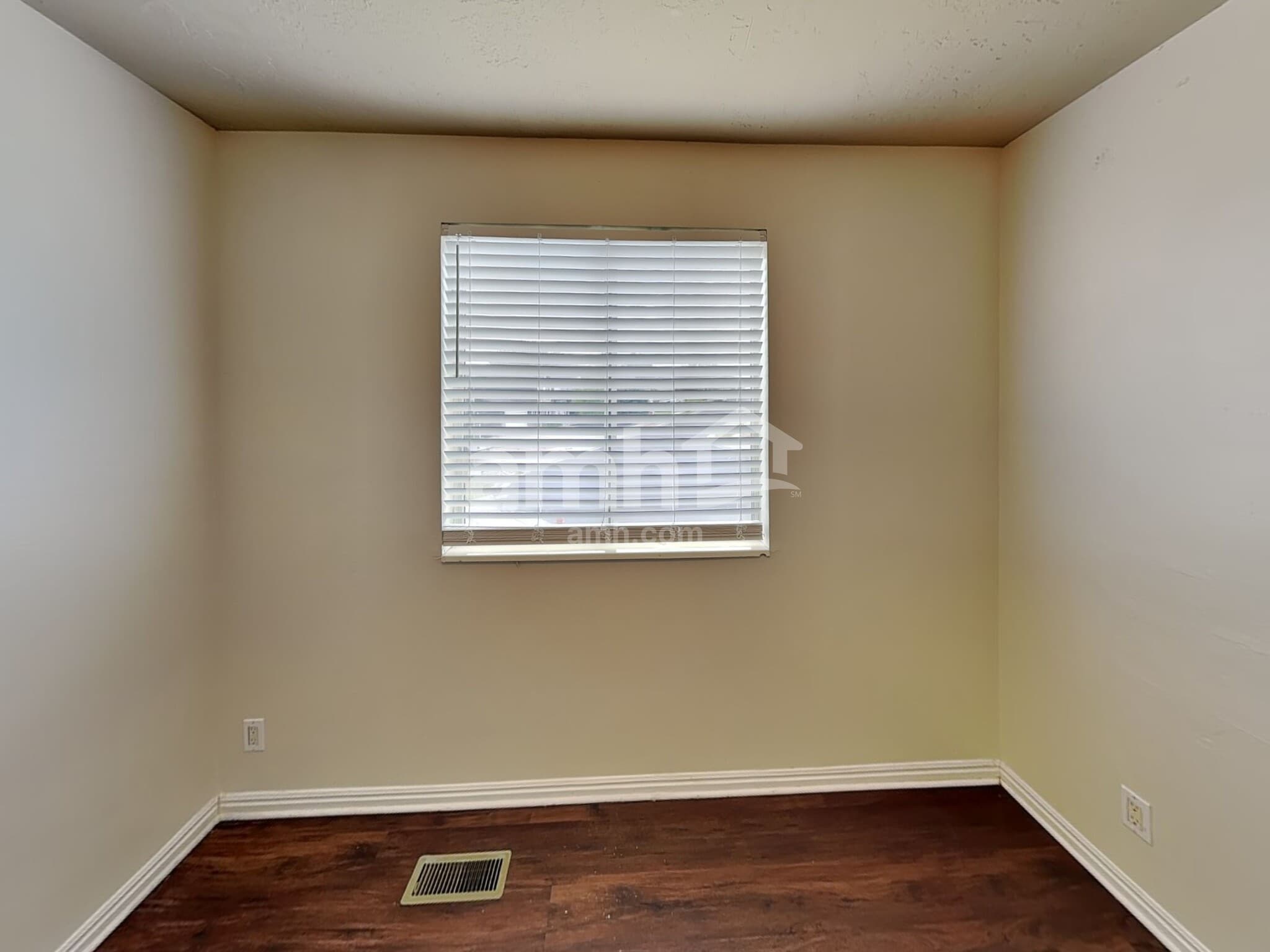 Building Photo - 5404 W Sunfalls Ct