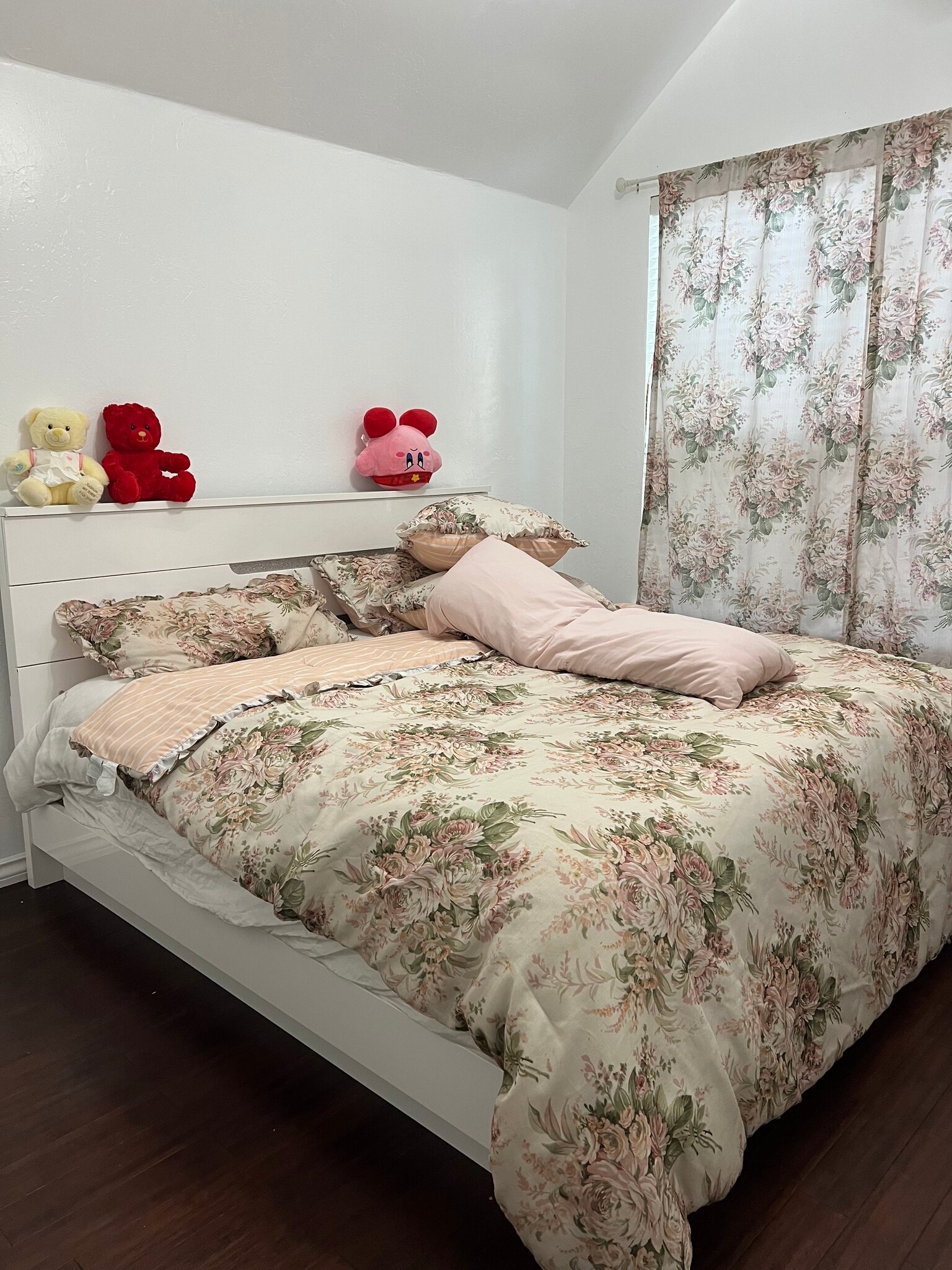 Building Photo - 16512 Village Garden Dr