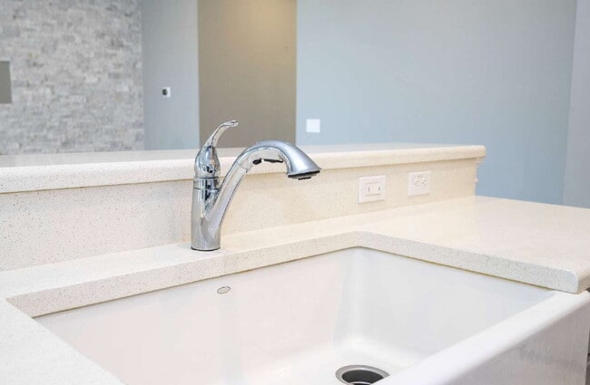 Building Photo - Spacious 4-Bed, 4-Bath Haven in Winter Garden – 3,388 Sq. Ft. of Comfort on Green Mountain Way