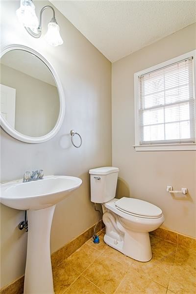 Building Photo - 3503 Pine Grove Dr