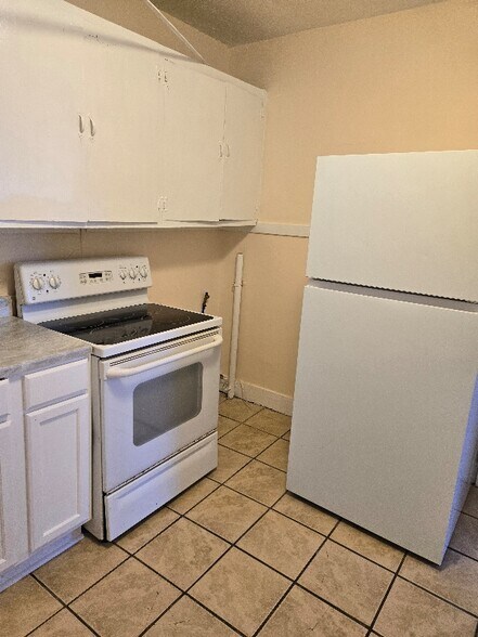 Building Photo - 2932 Alabama Dr