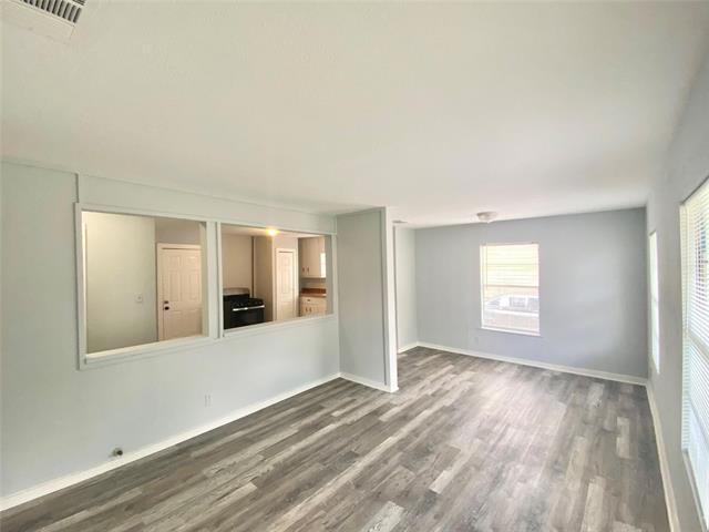 Primary Photo - 220 Gerrish St