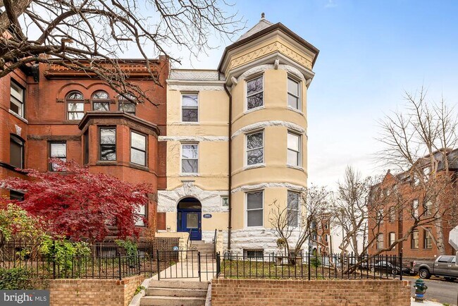 Building Photo - 1821 19th St NW