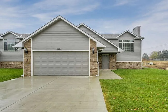 Building Photo - 1218 S Longford St