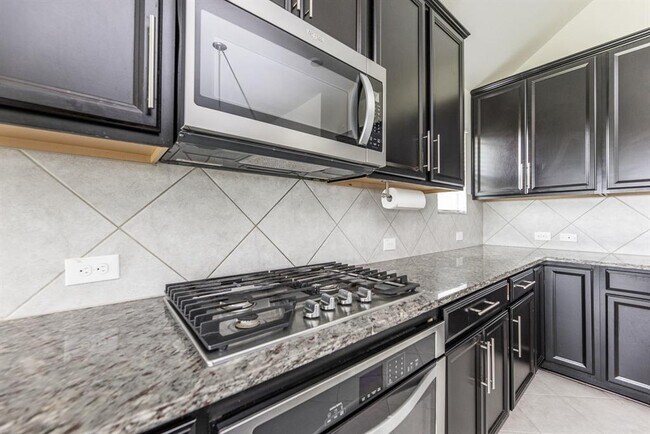 Building Photo - 10907 Birchwood Knl Ct