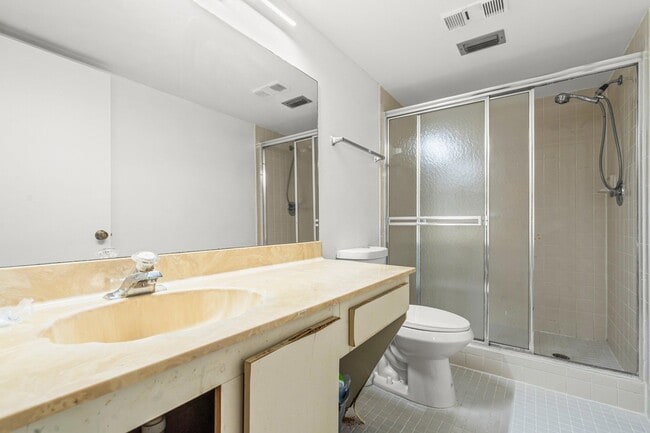 Building Photo - 7301 Amberly Ln