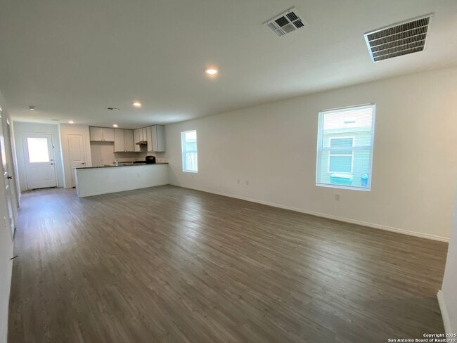 Building Photo - FALL INTO A NEW HOME WITH OUR MOVE-IN SPEC...