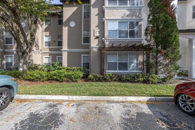 Building Photo - 5156 Conroy Rd