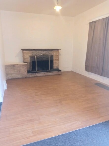 Building Photo - 1631 Claremont Ave