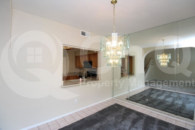 Building Photo - 7928 E Pepper Tree Ln