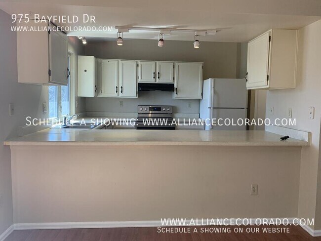 Building Photo - 975 Bayfield Dr