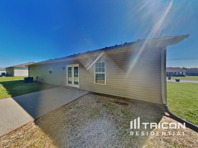Building Photo - 1513 Destiny Dr