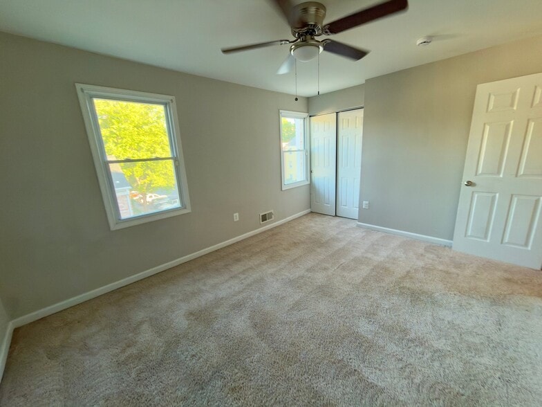 Building Photo - 16707 Chowning Ct