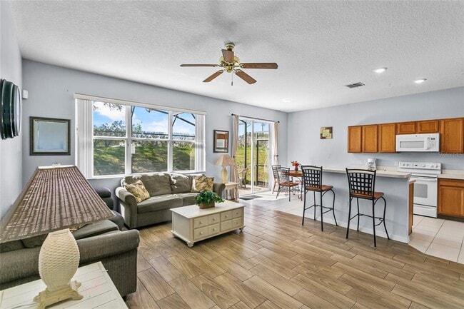 Building Photo - 217 Sand Ridge Dr