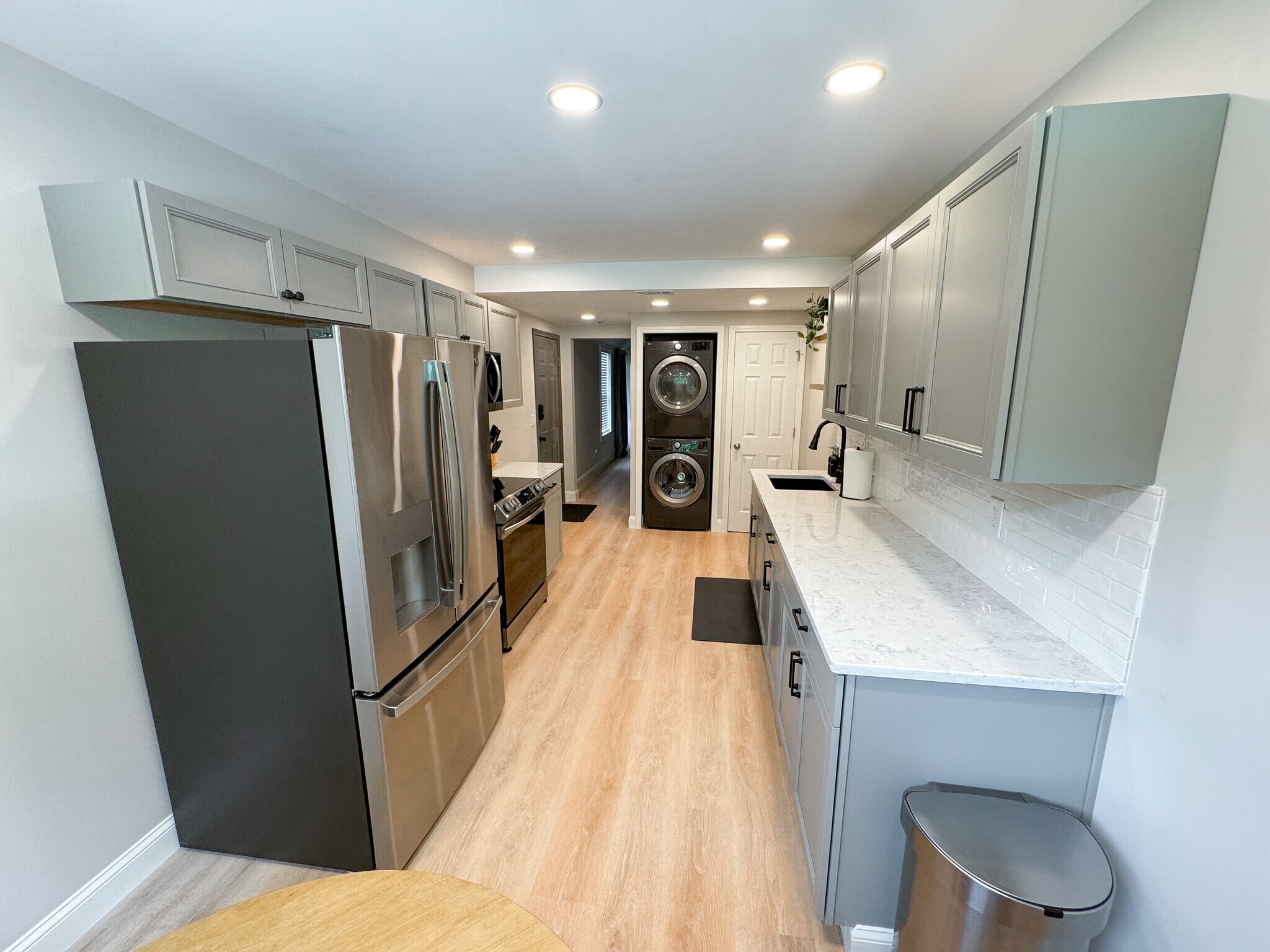 Building Photo - 4056 Lenox Park Dr