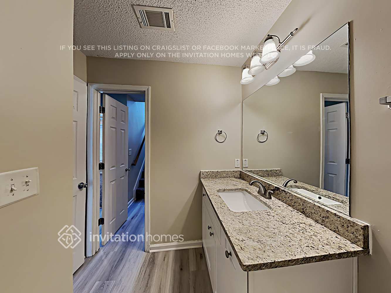 Building Photo - 432 Meadowbrook Dr
