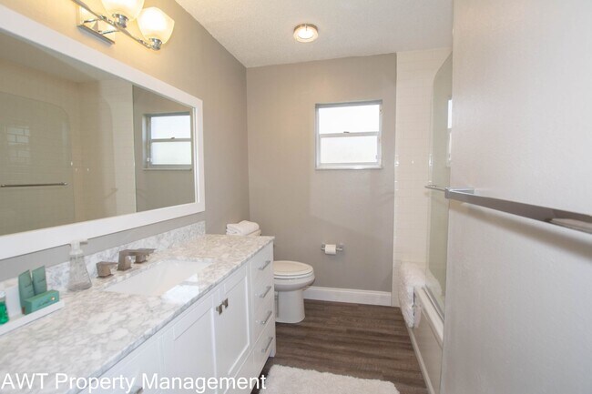 Building Photo - Long Term, Fully Furnished Rental in the H...