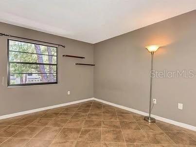 Building Photo - 5645 Summerside Ln