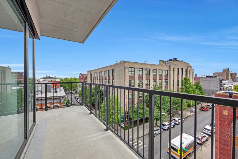 Building Photo - 2605 Snyder Ave