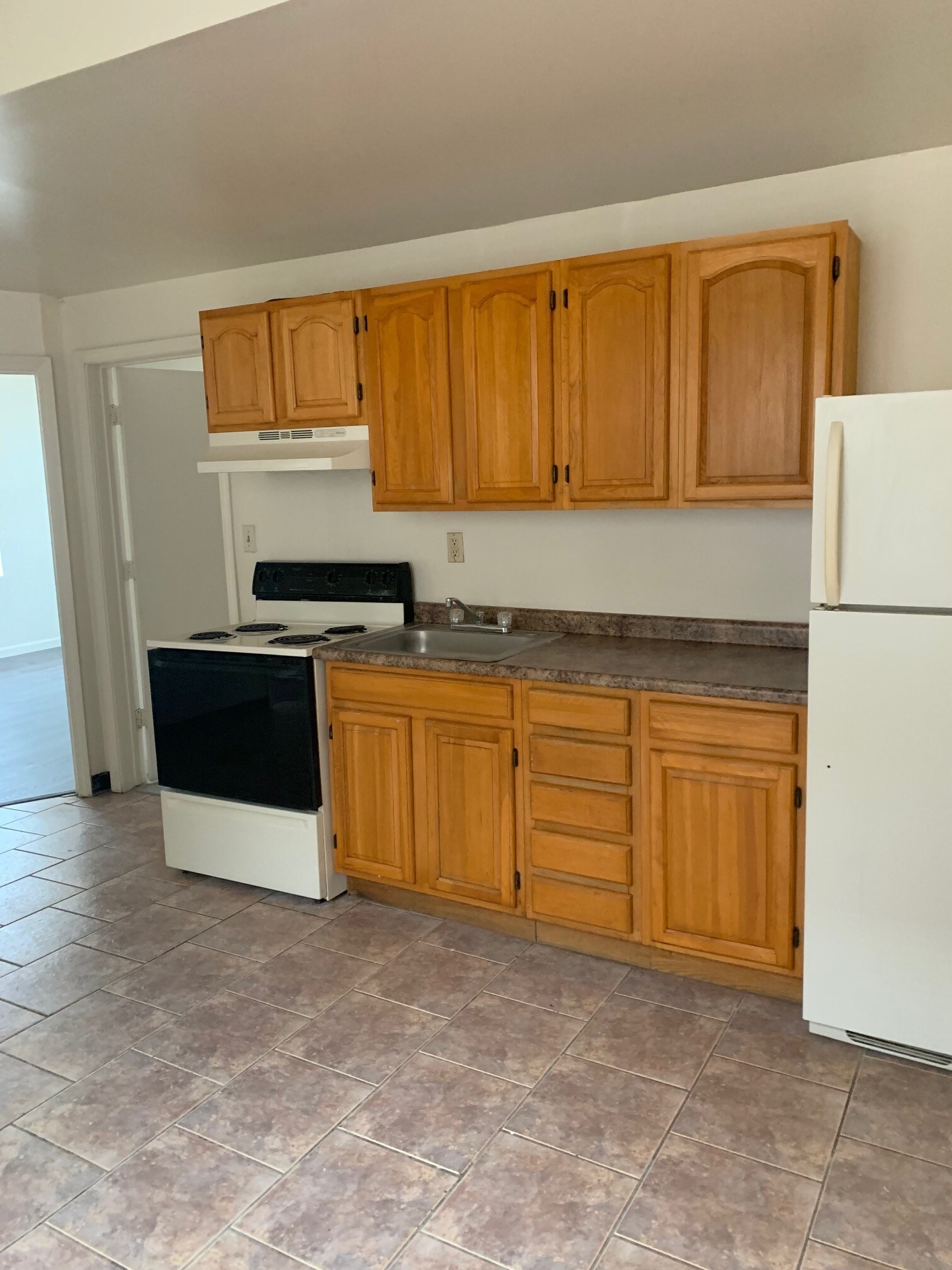 Building Photo - 227 Park Ave