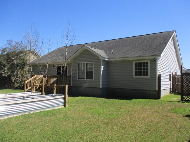 Building Photo - 2808 Blue Bell Ln