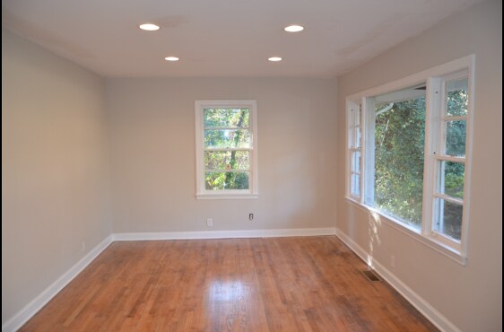 Building Photo - 3411 Lark Lane