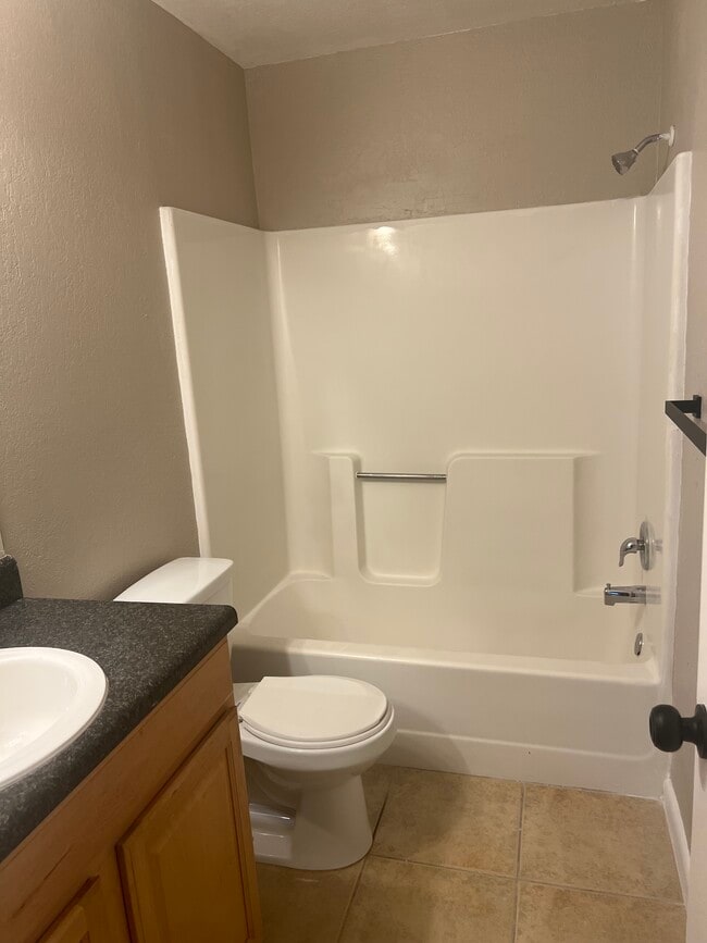 Building Photo - 1777 Wentwood Ave