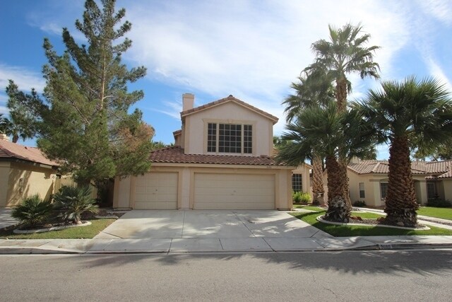 Primary Photo - Beautiful 2 Story Home With Pool!!!