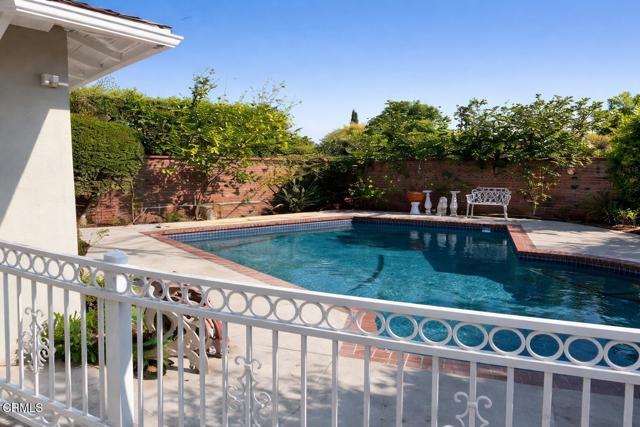 Building Photo - 1633 Sinaloa Ave