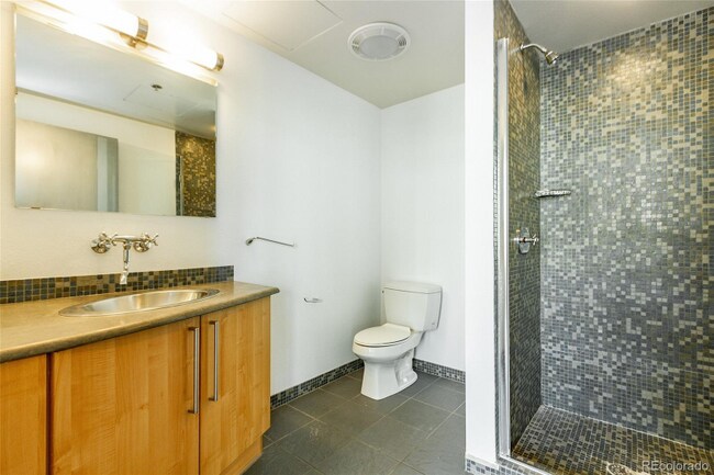 Building Photo - 1401 Wewatta St