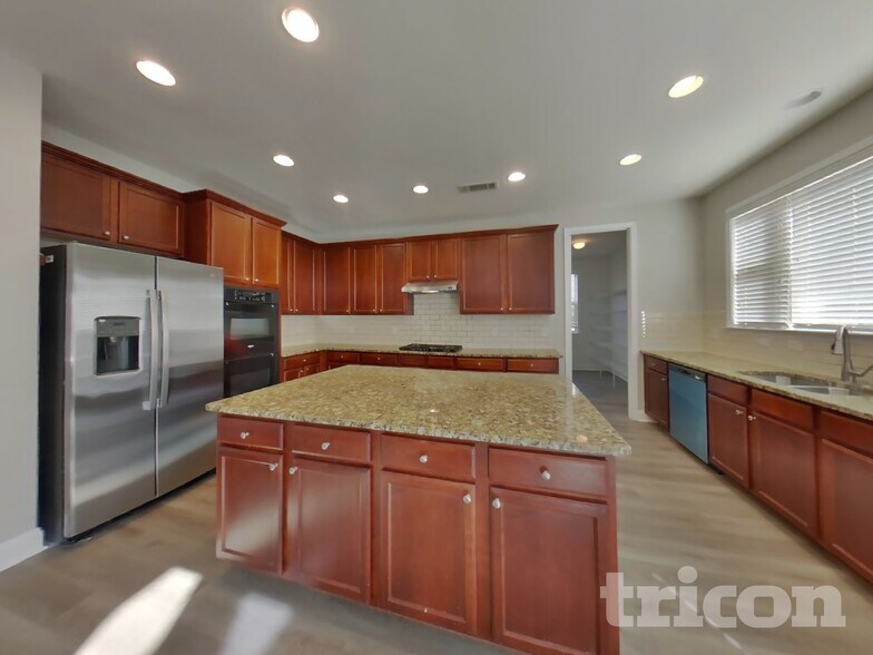 Building Photo - 4316 Caveat Ct