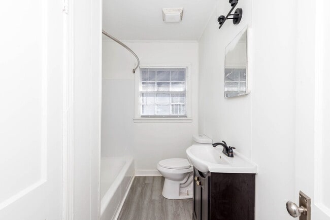 Building Photo - 1830DUPLEX