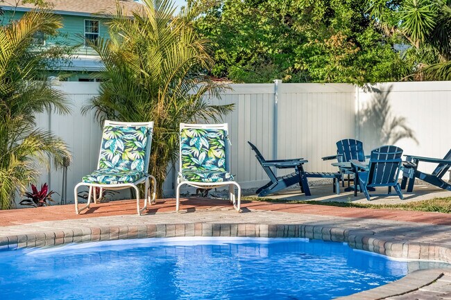 Building Photo - 2543 Sunny Breeze Ave