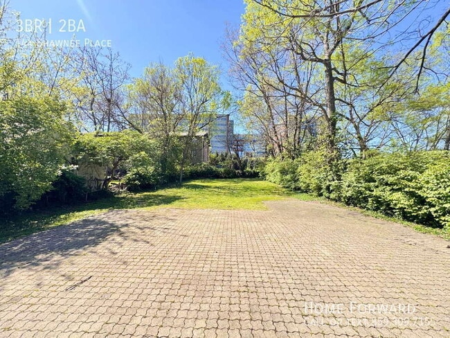 Building Photo - 144 Shawnee Pl