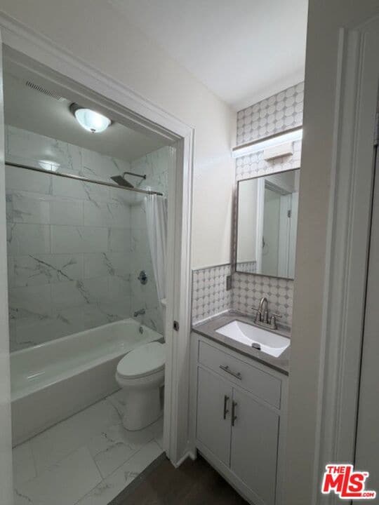 Building Photo - 1717 S Burlington Ave