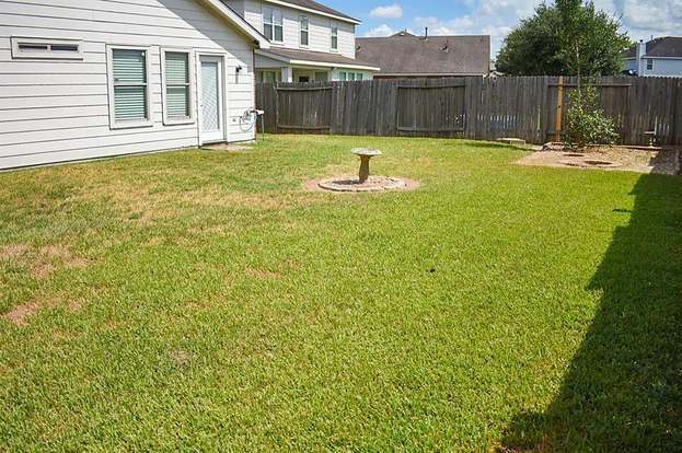 Building Photo - 21235 Bending Green Way