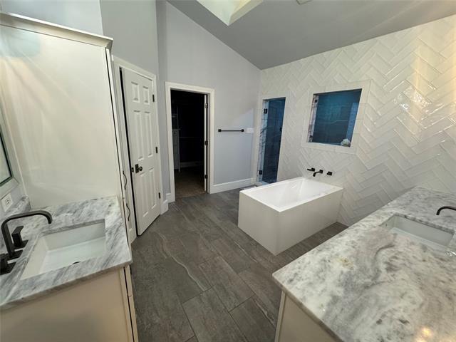 Building Photo - 1016 Frost Hollow Dr