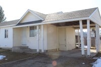 Building Photo - 1106 S Beeman St